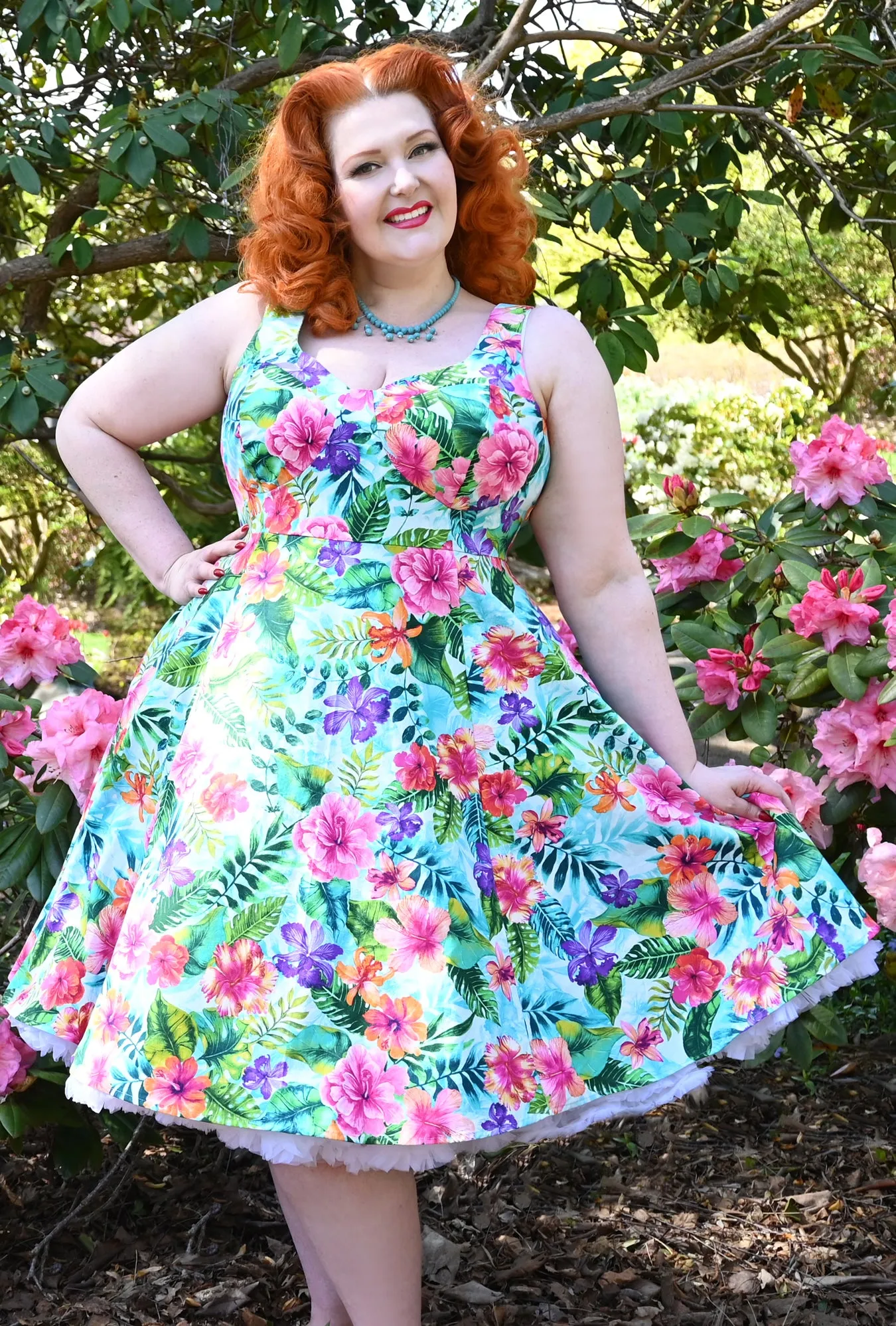 Doris - Hibis-kissed - Hawaiian Hibiscus Dress sold by Cherry Velvet product image thumbnail 4