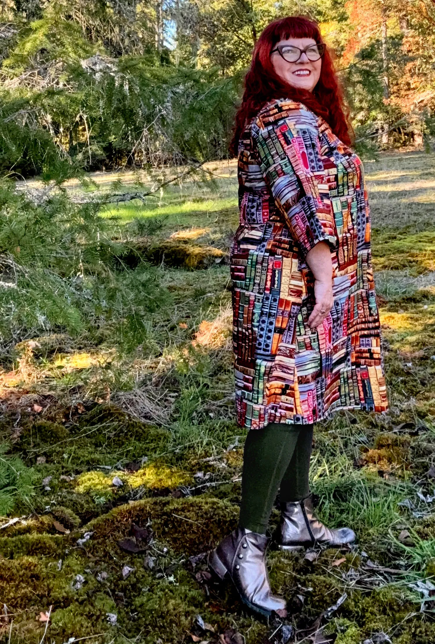 Kate - Page Turner - Retro Coat Dress sold by Cherry Velvet product image thumbnail 3