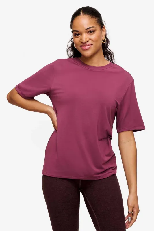 The Weekend Tee in Nocturne sold by Daub & Design