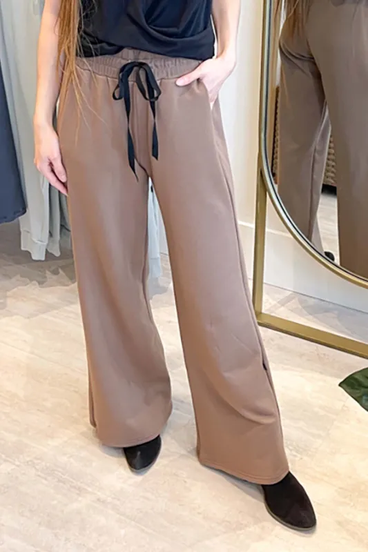 Wide Leg Sweatpant in Americano sold by Daub & Design
