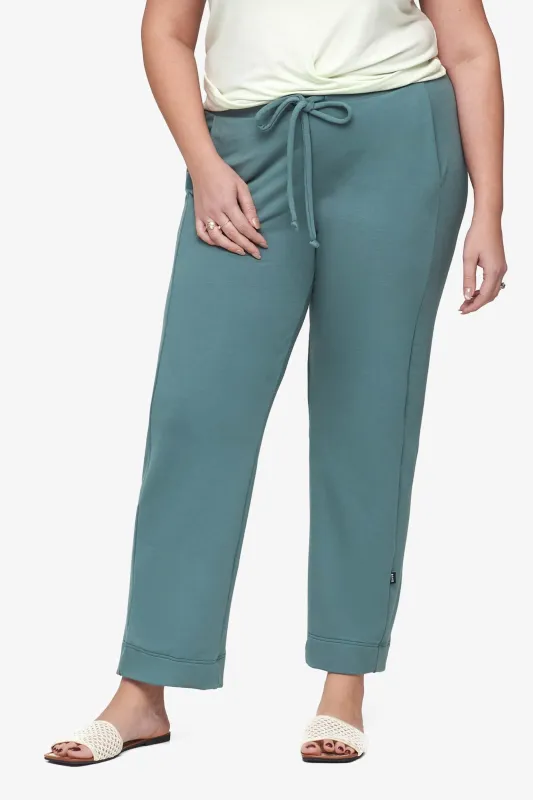 Newport Pant in North Atlantic made by Daub & Design