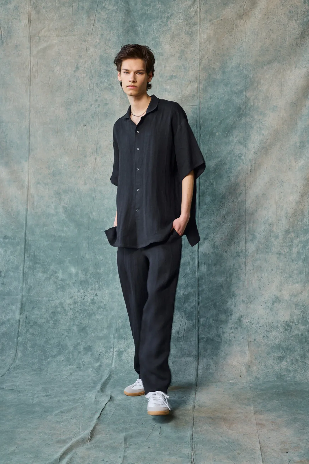 Column Pant - Black Linen sold by Devlyn van Loon product image thumbnail 2