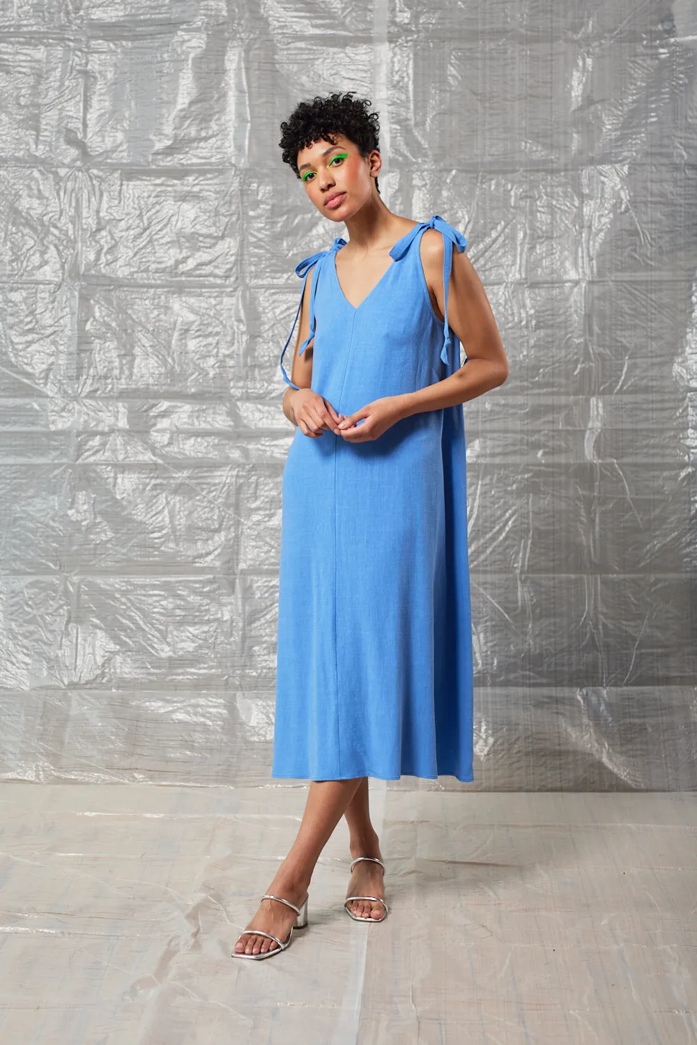 Tie Shoulder Shift - Periwinkle Blue sold by Devlyn van Loon product image thumbnail 2