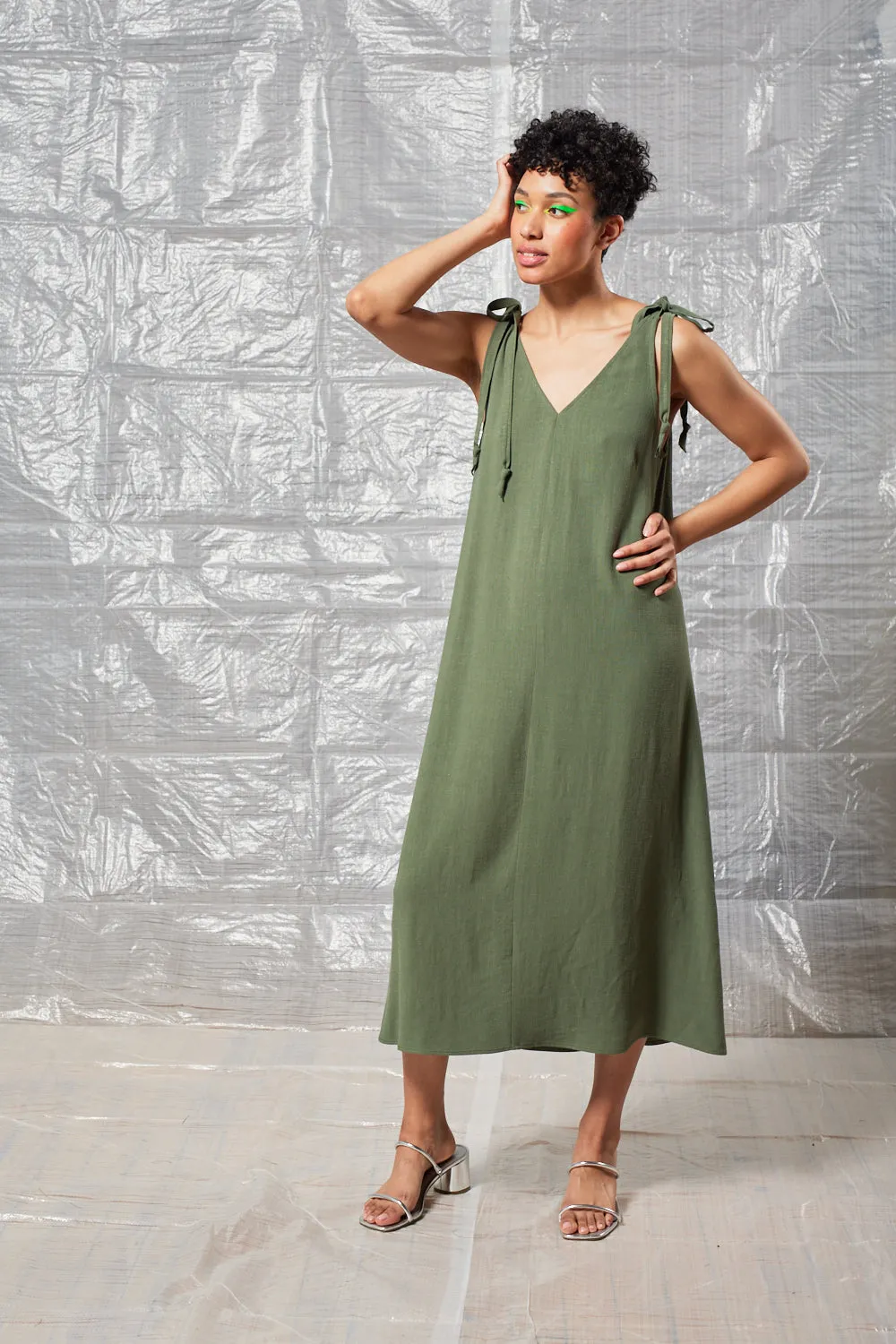 Tie Shoulder Shift - Sage sold by Devlyn van Loon product image thumbnail 3