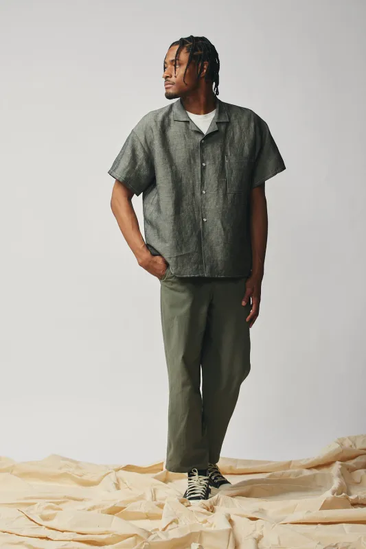 Gender-neutral Camp Collar Shirt - Graphite Sample made by Devlyn van Loon