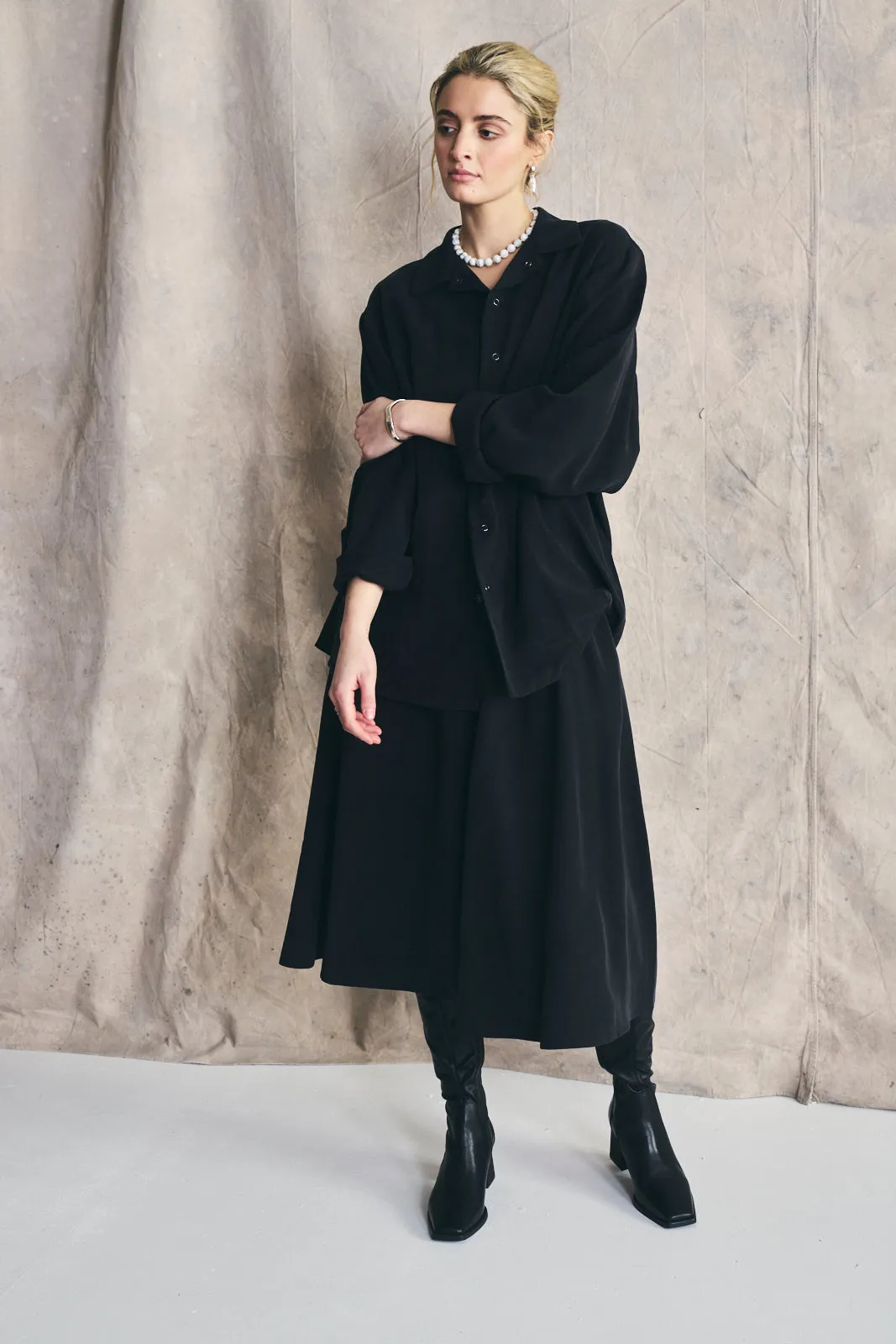 Unisex Snap Shirt - Muted Black Preorder sold by Devlyn van Loon product image thumbnail 5