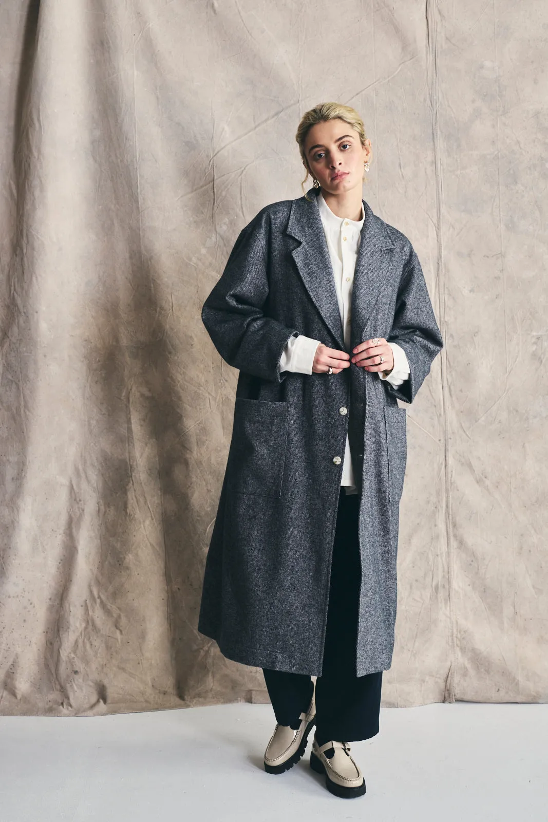 Relaxed Overcoat - Mixed Grey sold by Devlyn van Loon product image thumbnail 2
