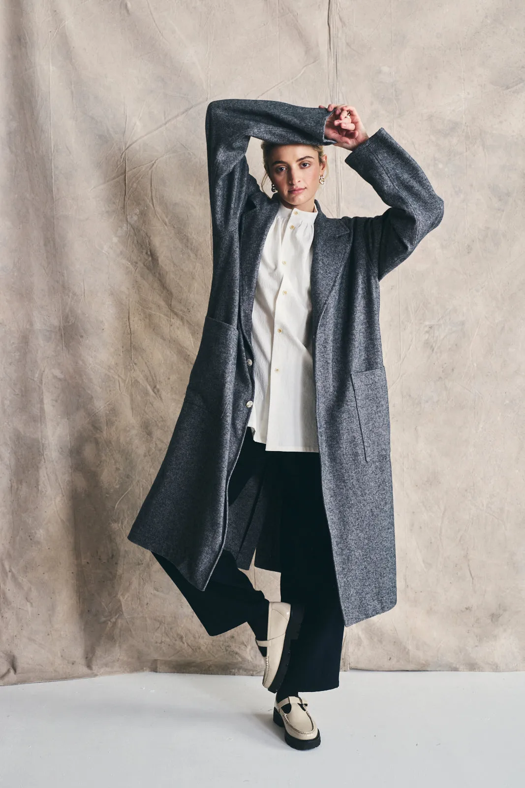 Relaxed Overcoat - Mixed Grey sold by Devlyn van Loon product image thumbnail 4