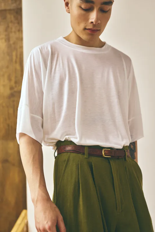 Pullover Tee - Powder made by Devlyn van Loon