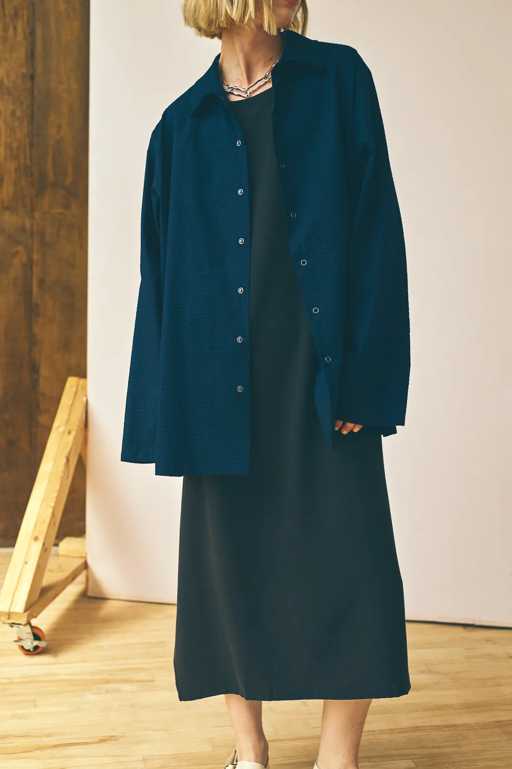 Chemise Shift - Sandwashed Black sold by Devlyn van Loon