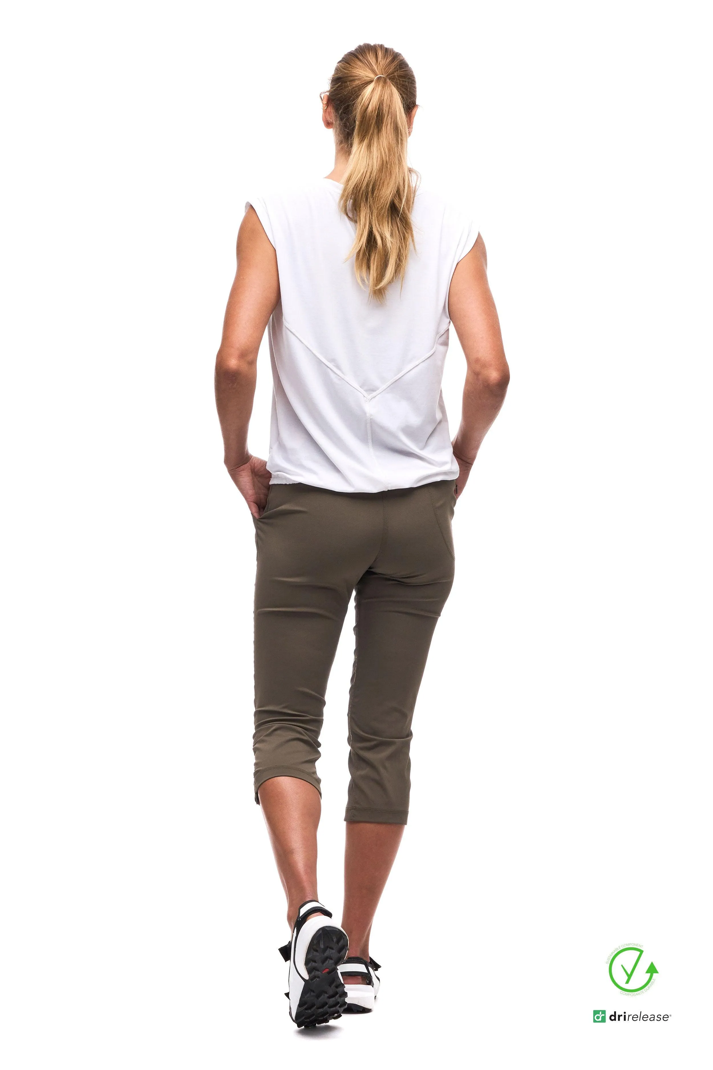 Sleeveless Crew Neck Top GOMA LT sold by Indyeva product image thumbnail 5