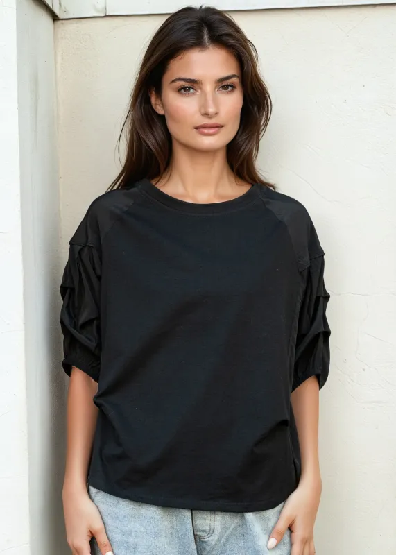 Cinched Sleeve Tee made by Kate Hewko
