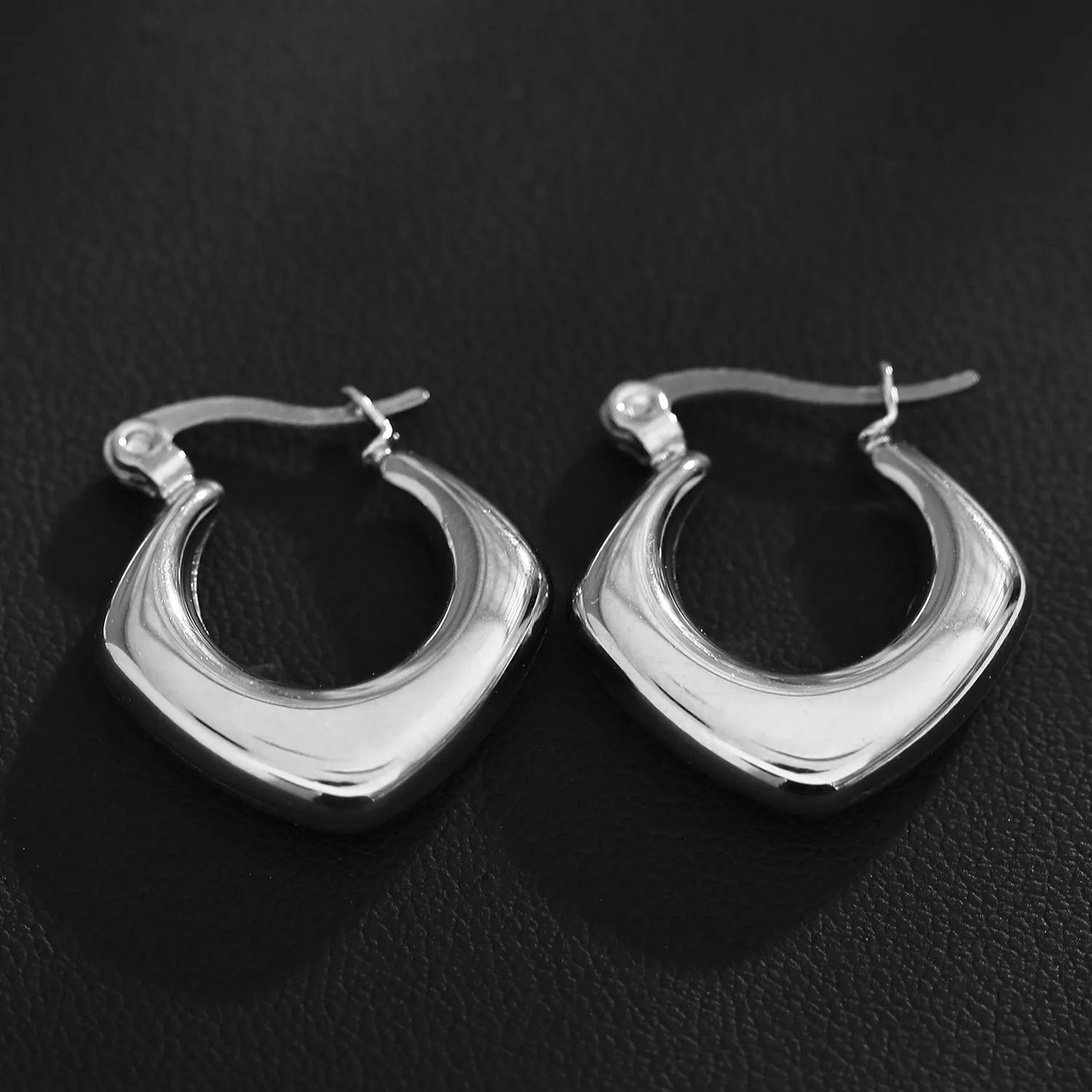 MARIYA Squared Rounded Hoop Earrings Silver sold by Lav & Kush