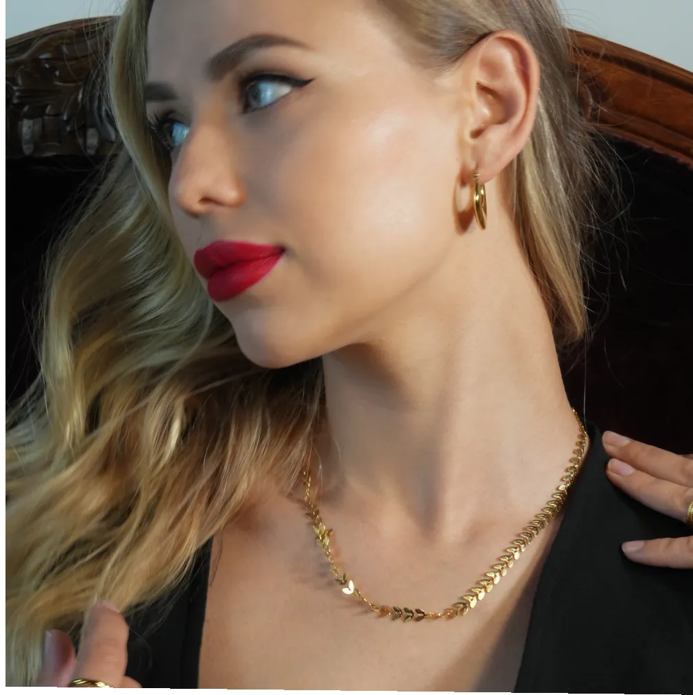 ALALA: Botanical Beauty Embossed Leaf Necklace sold by Lav & Kush product image thumbnail 4