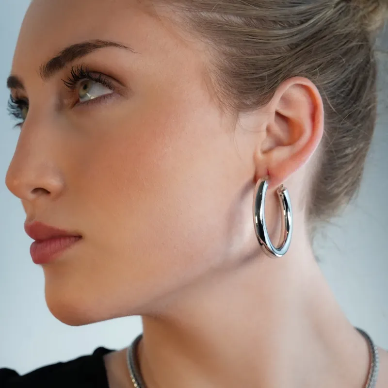 BOBOYI White Gold (Silver Tone): Mid Width Smooth Finish Effortless Day-to-Night Classic Hoops sold by Lav & Kush
