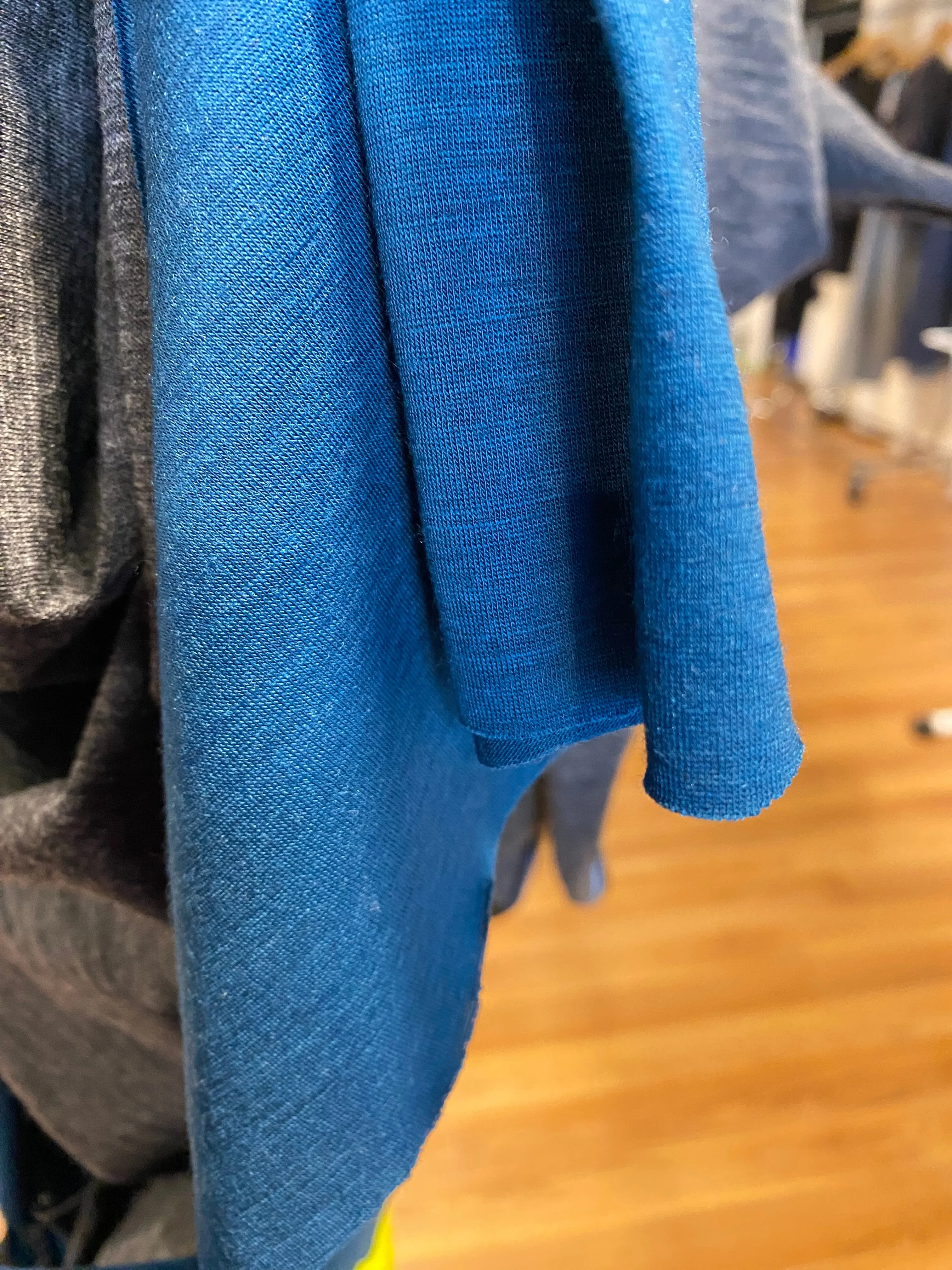 Merino knit scarf sold by Leka product image thumbnail 3