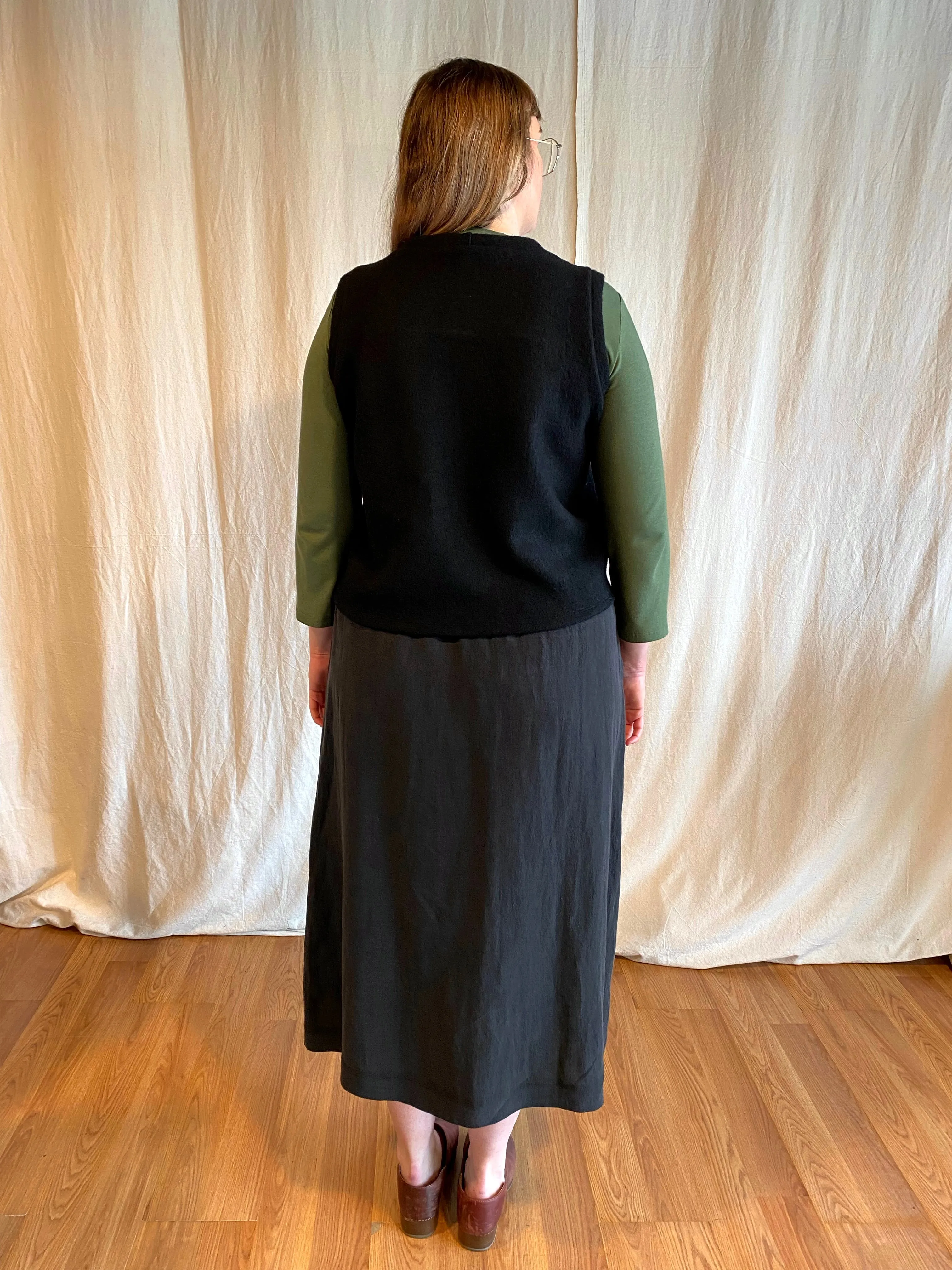 Pullover Vest sold by Leka product image thumbnail 3