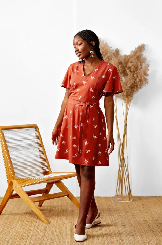 Robe Alexis sold by Meemoza