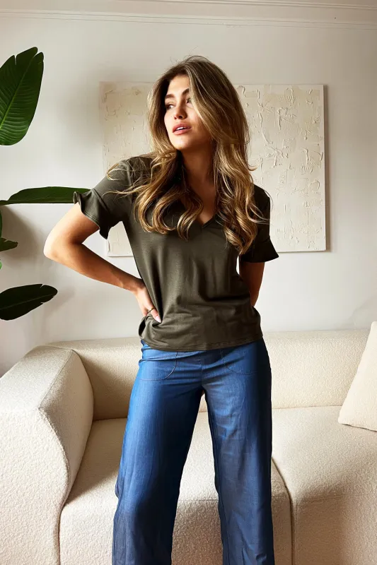 Haut Joan sold by Meemoza