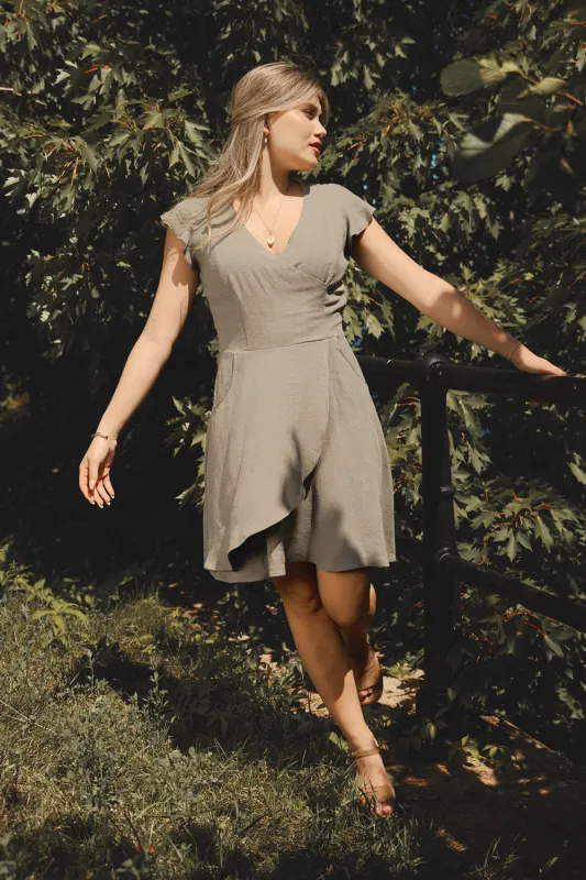 Robe Alex sold by Meemoza