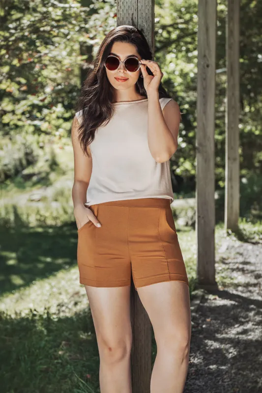 Short Photo Cognac sold by Meemoza