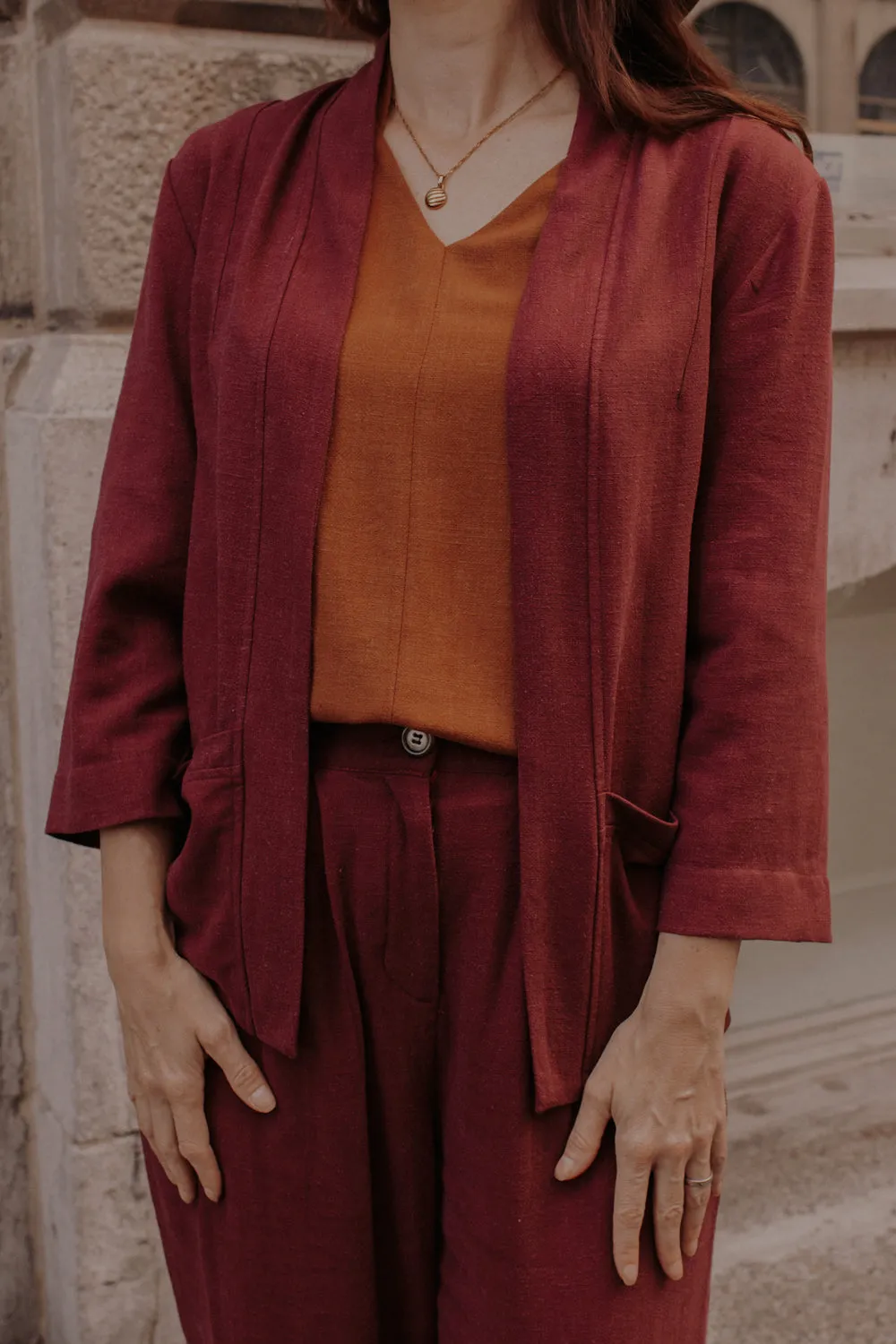 Cardigan végane de style kimono Bourgogne sold by Meemoza product image thumbnail 2