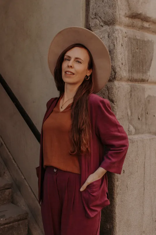 Cardigan végane de style kimono Bourgogne made by Meemoza