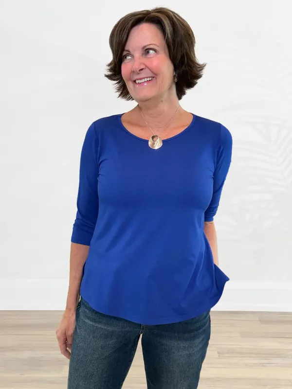 Chris 3/4 sleeve scoop neck top sold by Miik