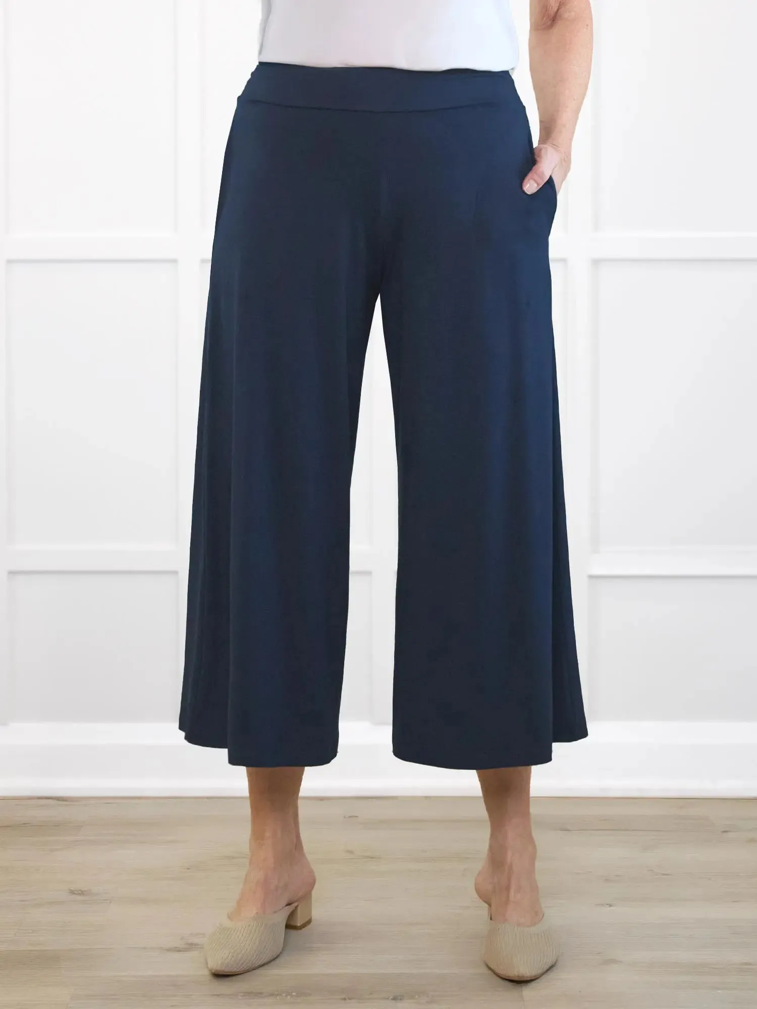 Valencia capri palazzo pocket pant sold by Miik