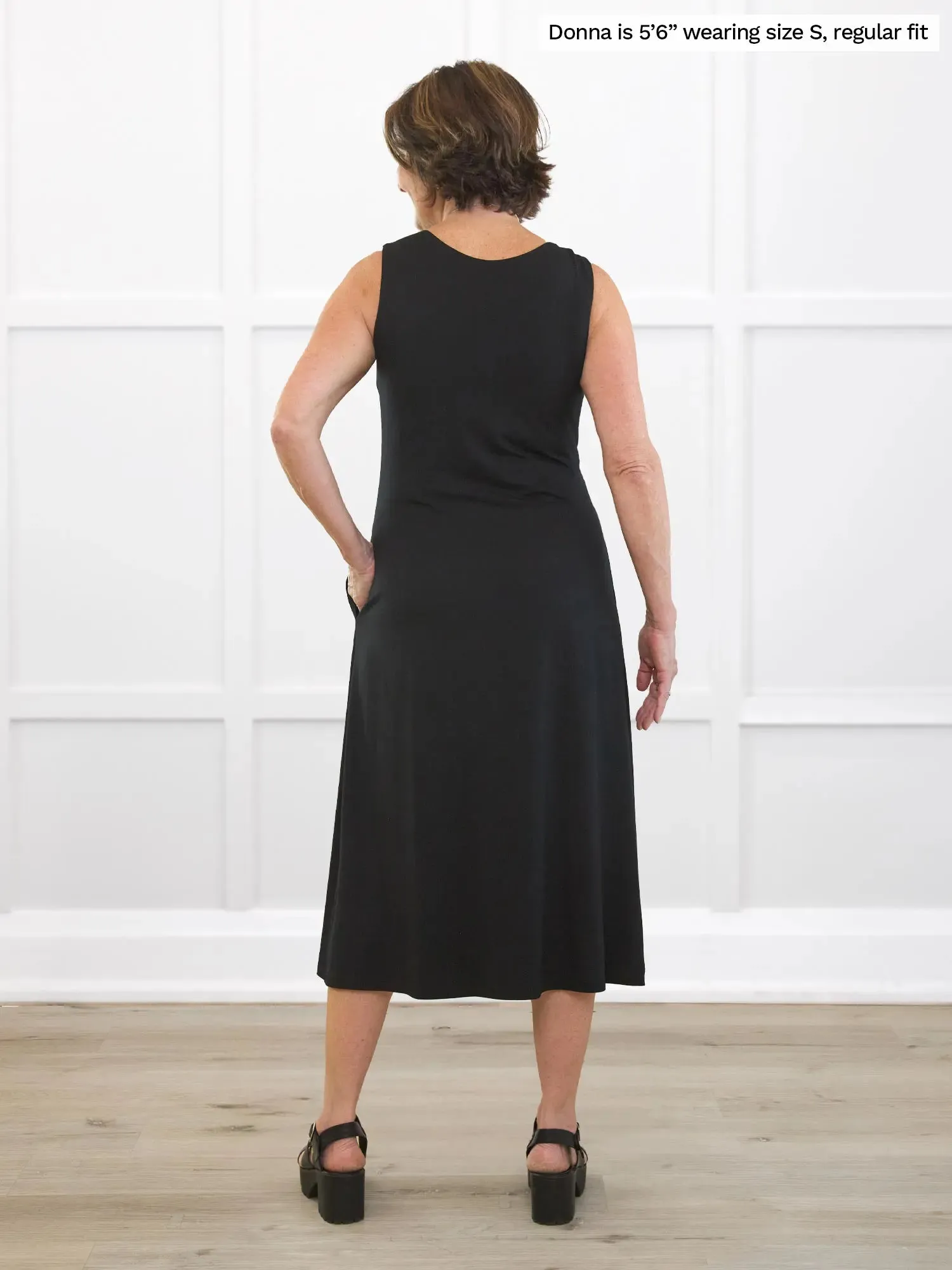 Margot v-neck midi dress with pockets - FINAL SALE sold by Miik product image thumbnail 5