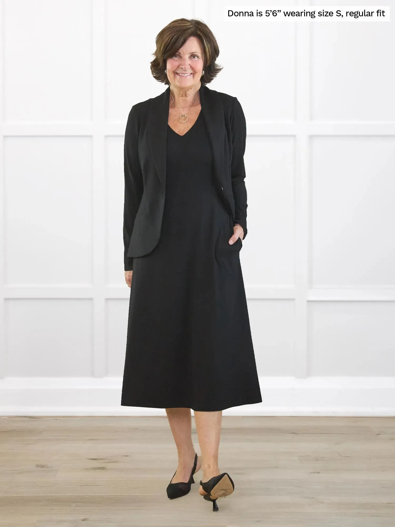 Margot v-neck midi dress with pockets - FINAL SALE sold by Miik product image thumbnail 3