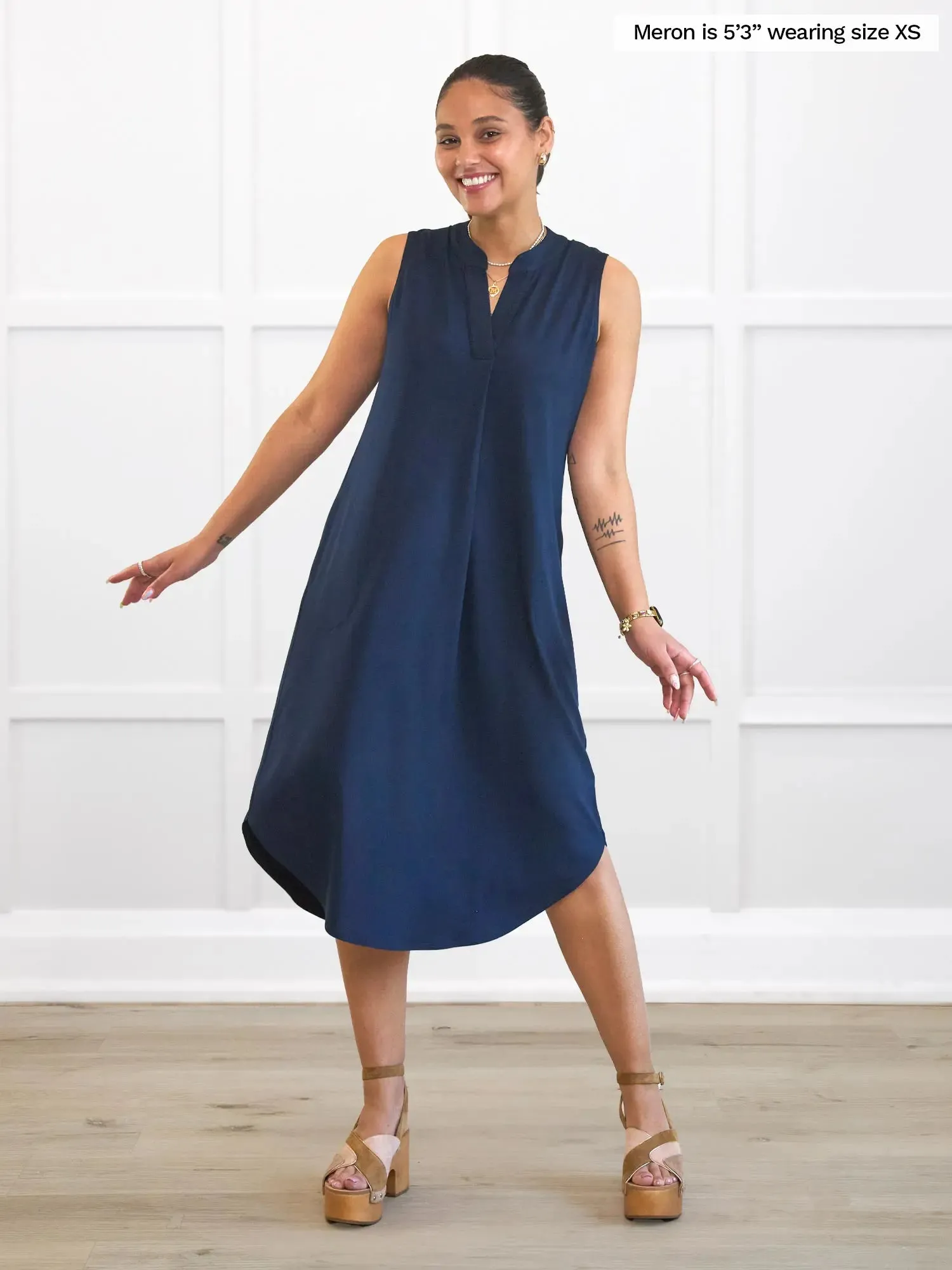 Divya band collar pocket midi dress - FINAL SALE sold by Miik product image thumbnail 4