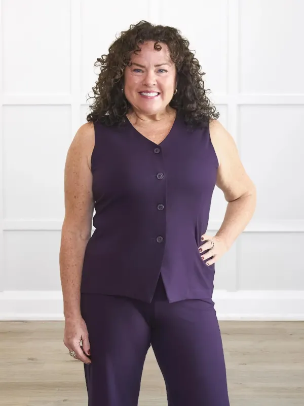 Alba tailored stretchy vest sold by Miik