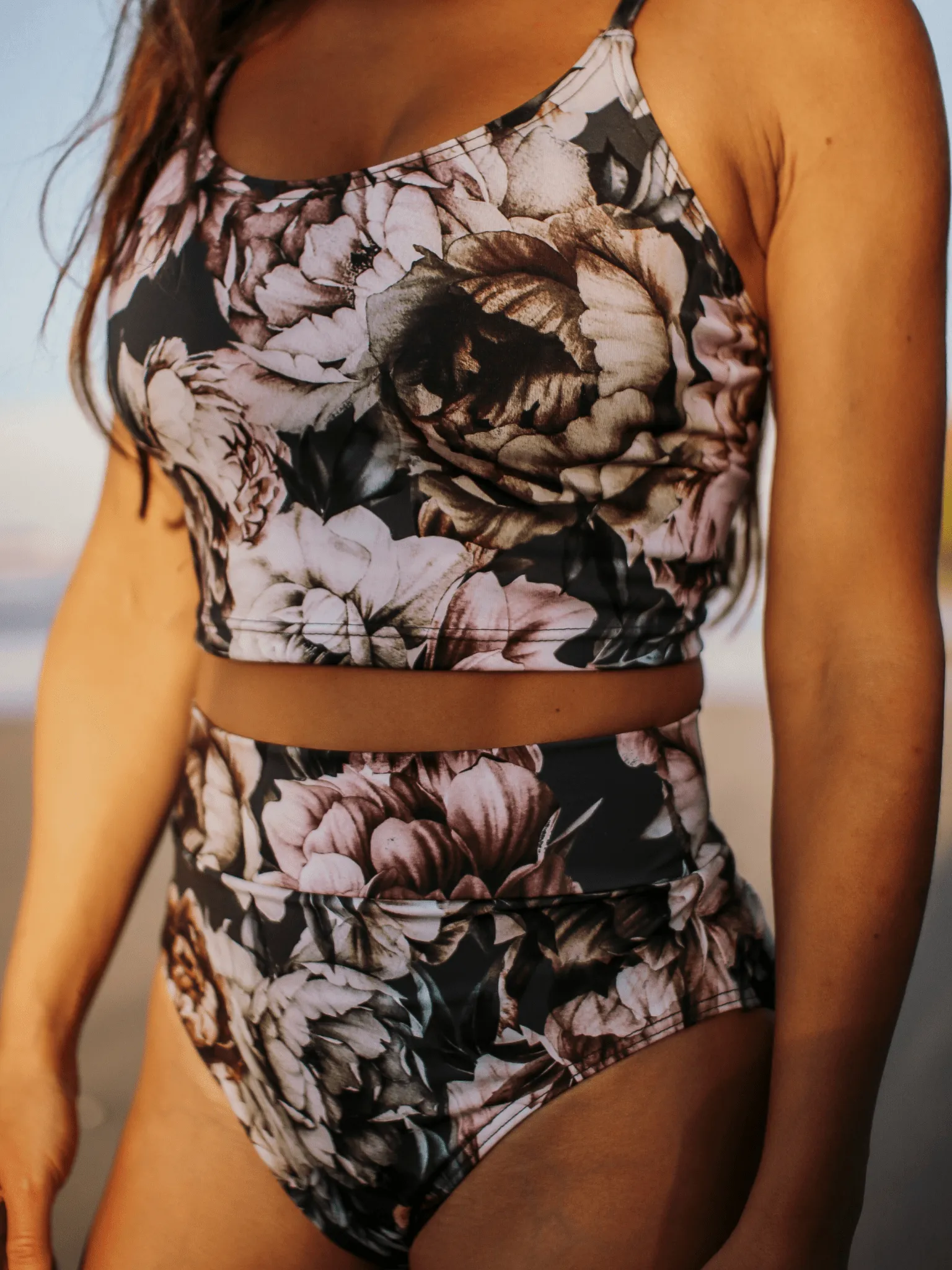 Bas de Bikini Taille Haute Classique – Romantica Rose Brown sold by Oraki product image thumbnail 2