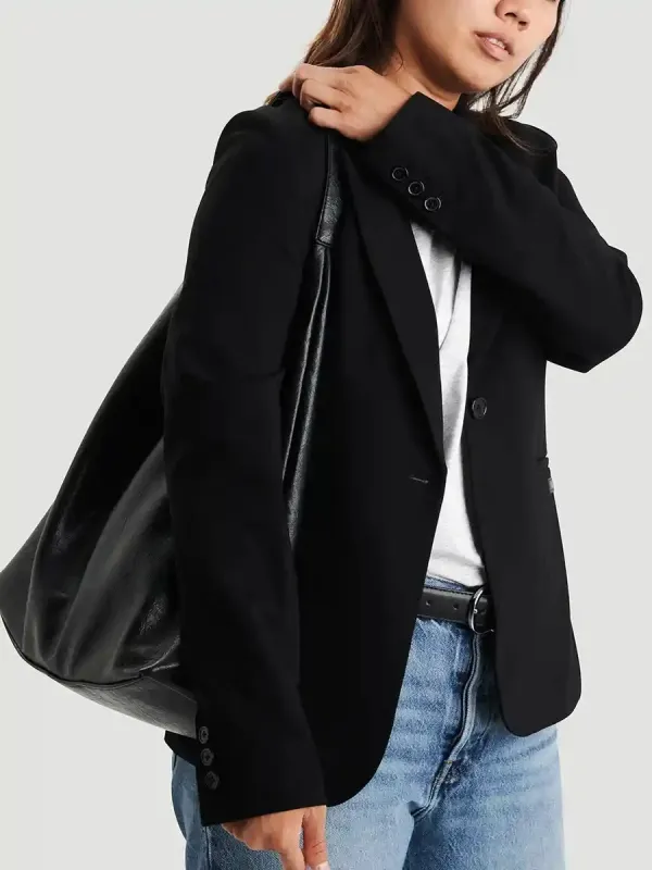 Blazer ajusté - Noir sold by Oraki