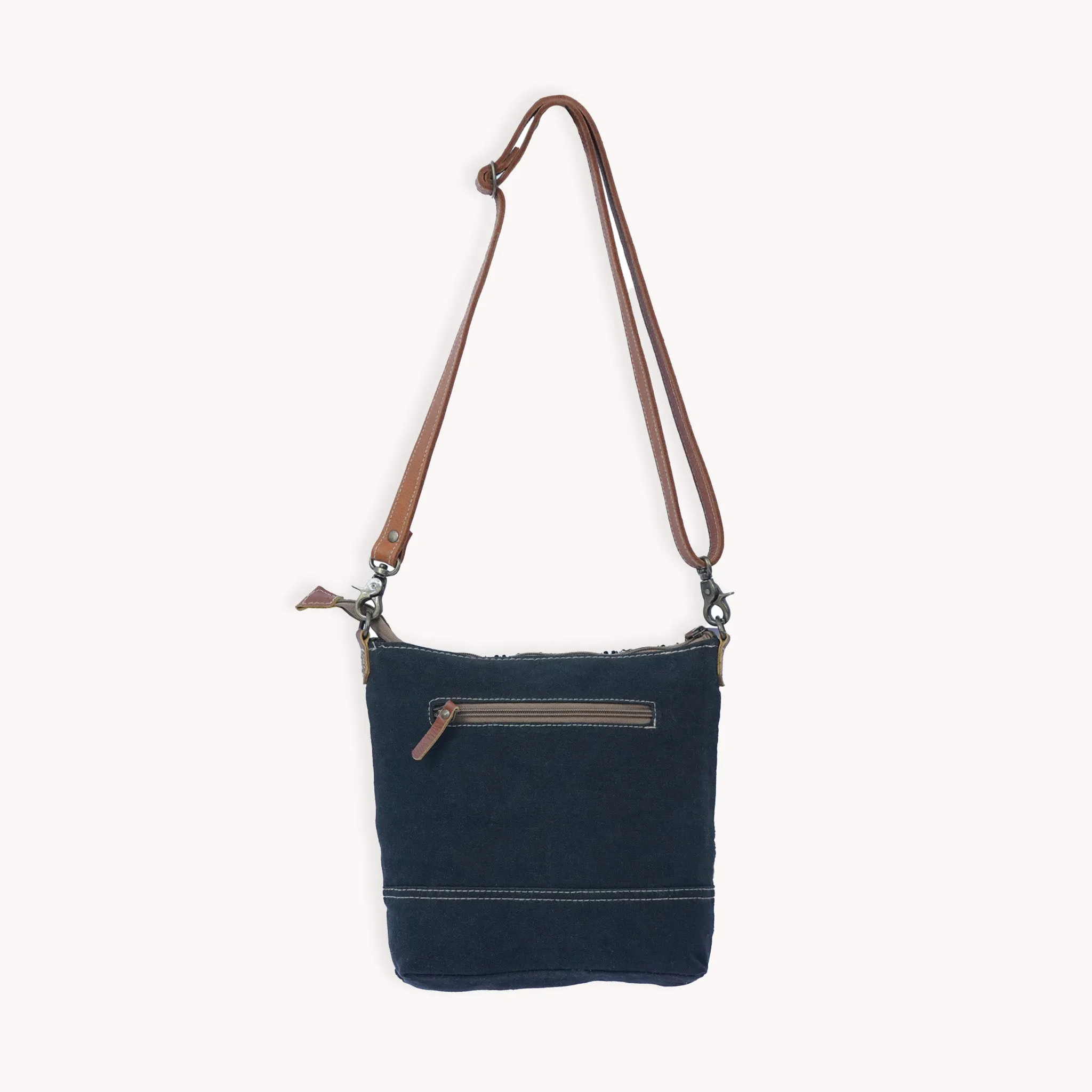Mesa Shoulder Bag sold by POKOLOKO product image thumbnail 5