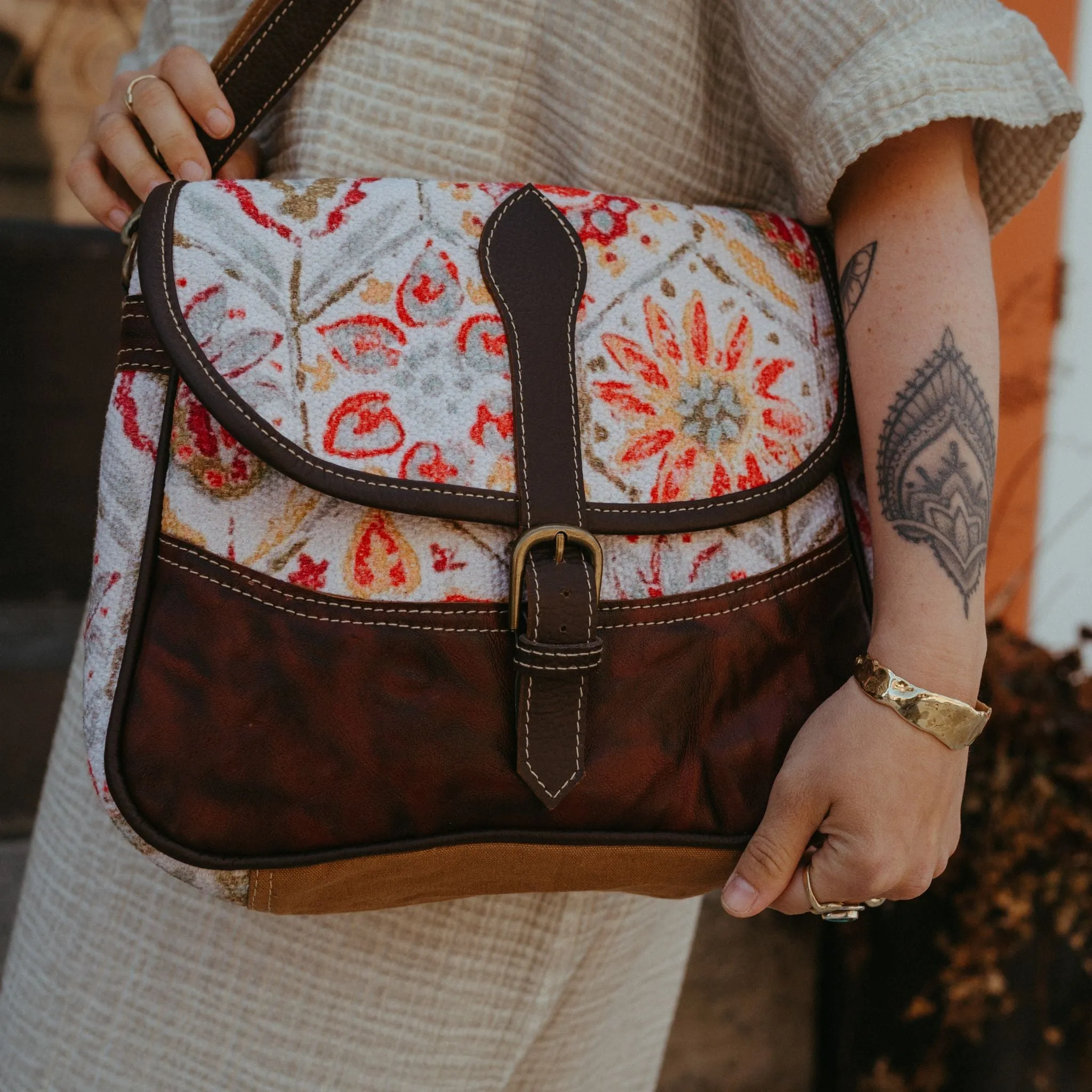 Buckeye Shoulder Bag sold by POKOLOKO product image thumbnail 2