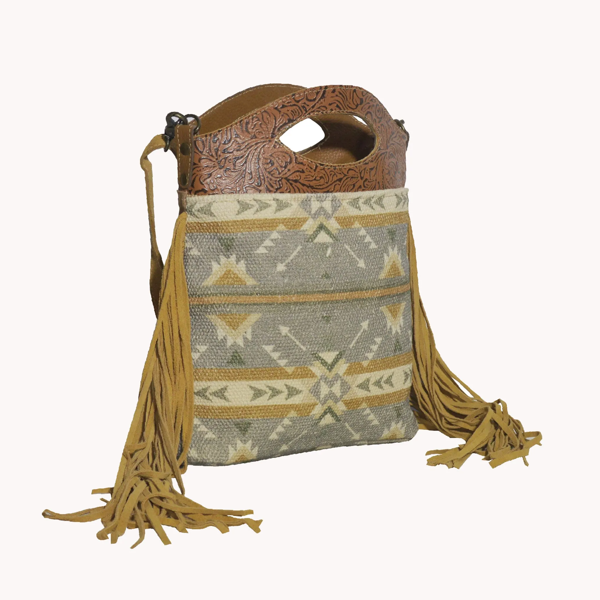 Clifton Shoulder Bag sold by POKOLOKO product image thumbnail 4