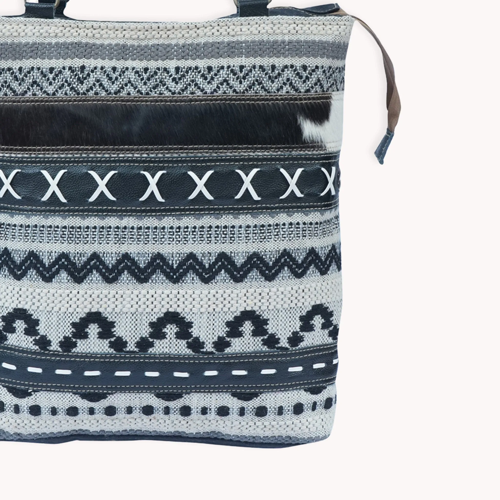 Bisbee Tote Bag sold by POKOLOKO product image thumbnail 3