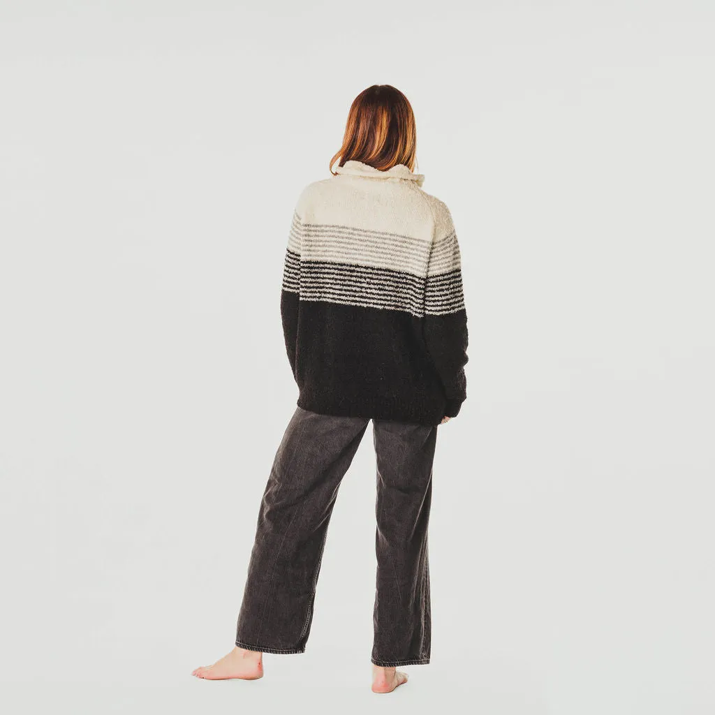 Lines Boucle Pullover sold by POKOLOKO product image thumbnail 3