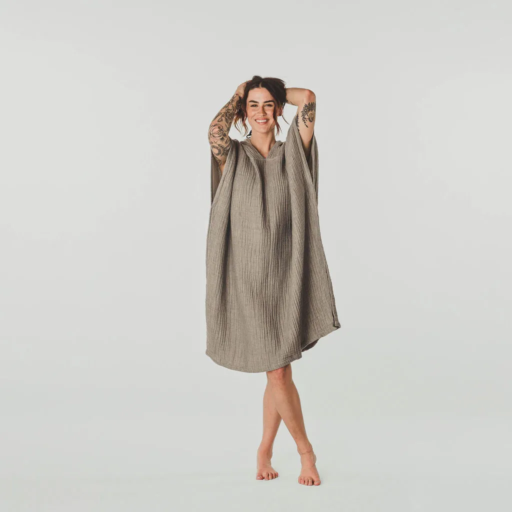 Shoreline Poncho sold by POKOLOKO product image thumbnail 3