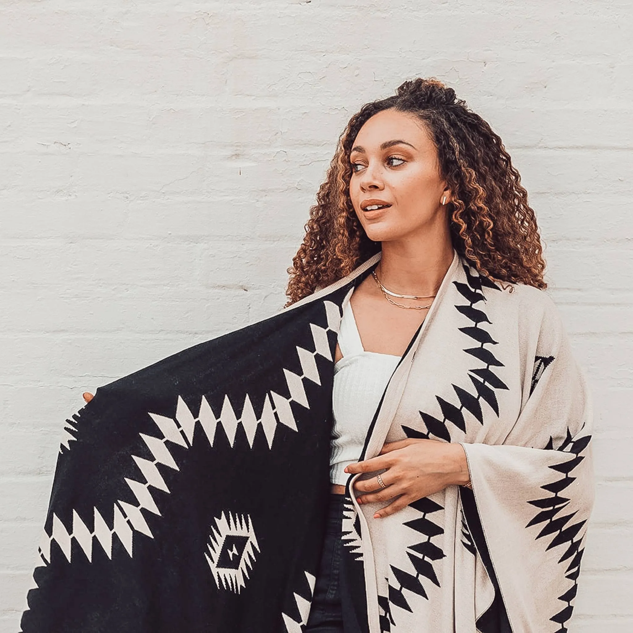 Ivy Alpaca Ruana sold by POKOLOKO product image thumbnail 4