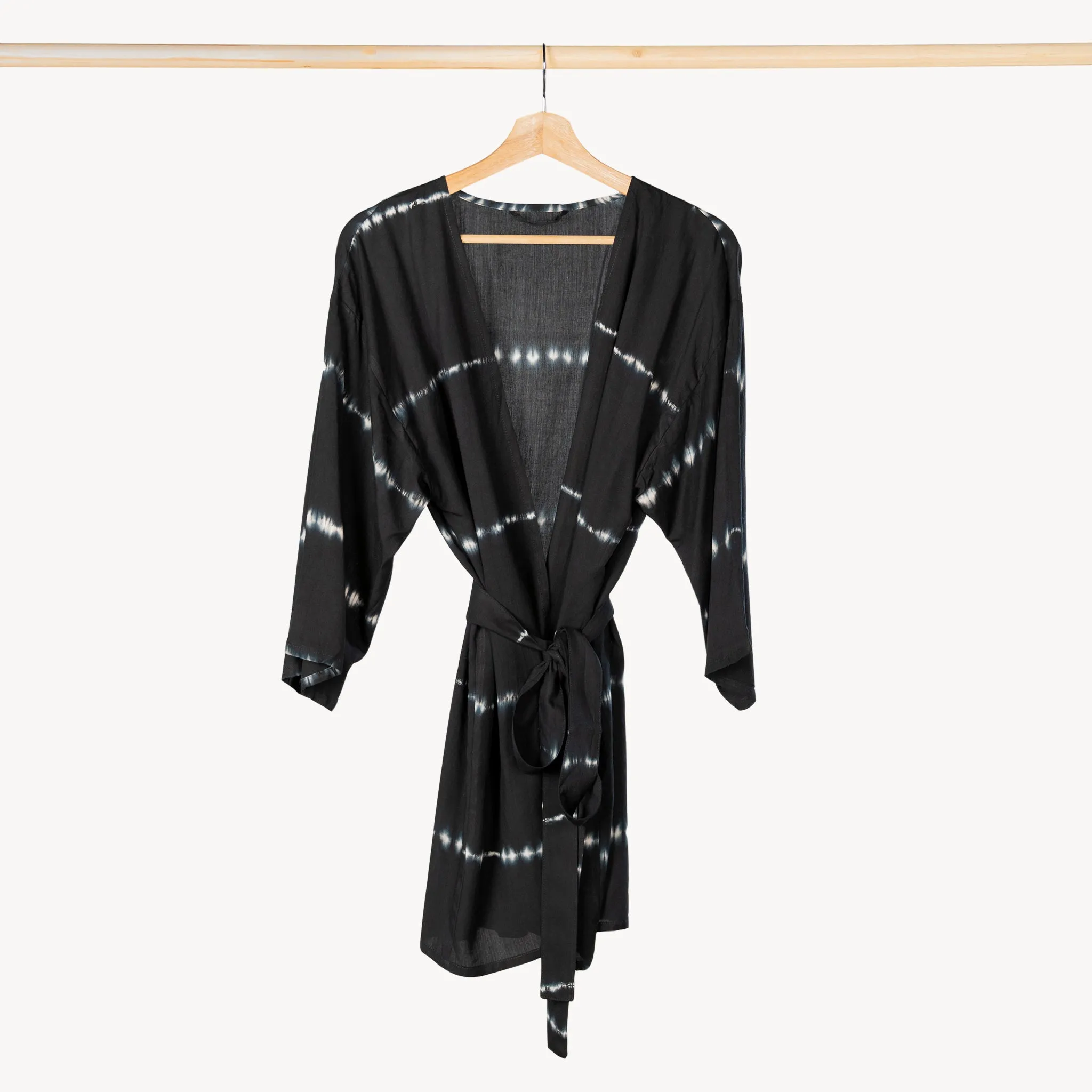 Kimono sold by POKOLOKO