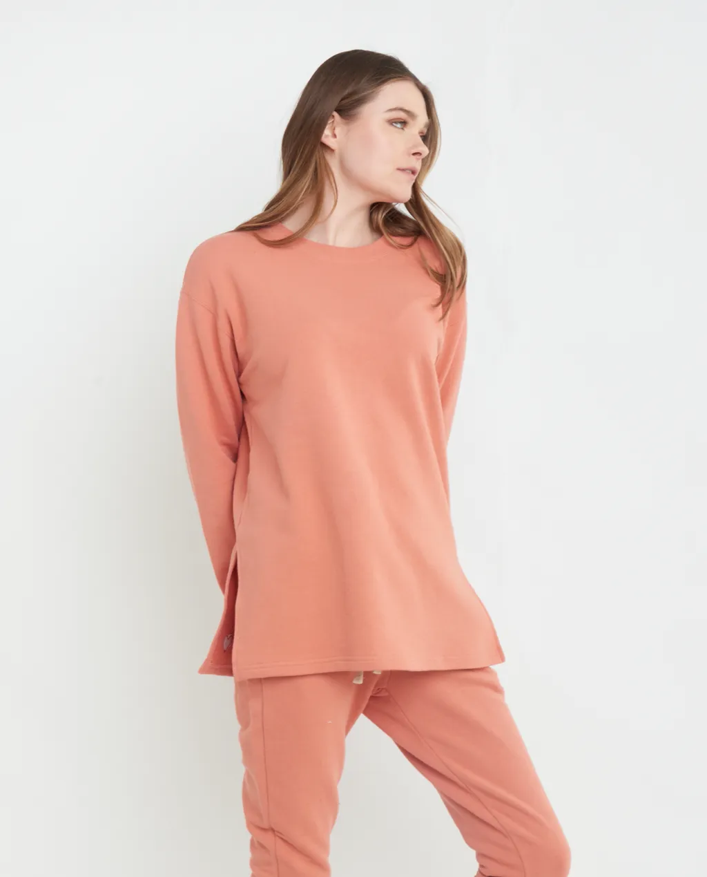 Yeso Sweatshirt sold by preloved