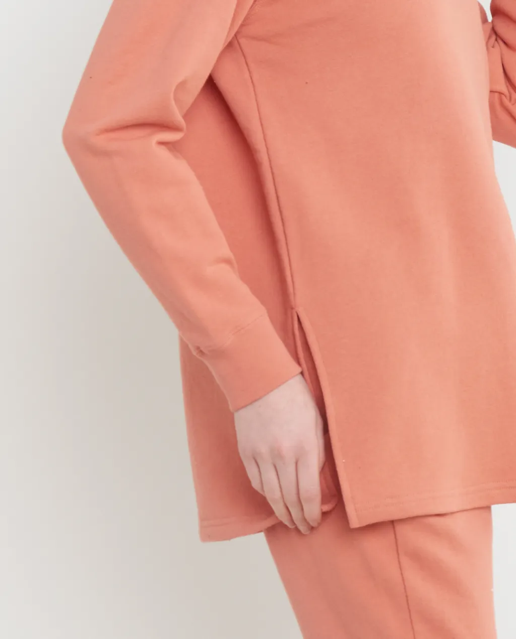 Yeso Sweatshirt sold by preloved product image thumbnail 4