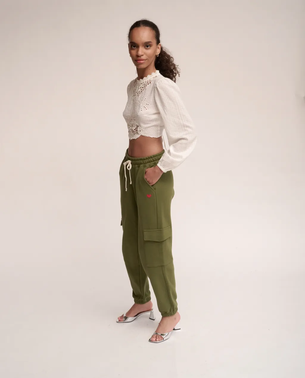 Alexia cargo pants sold by preloved product image thumbnail 3