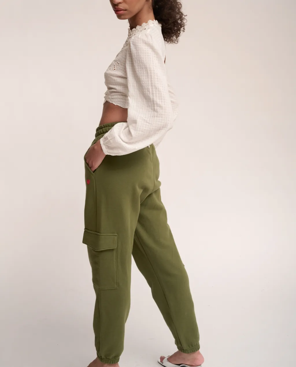 Alexia cargo pants sold by preloved product image thumbnail 5
