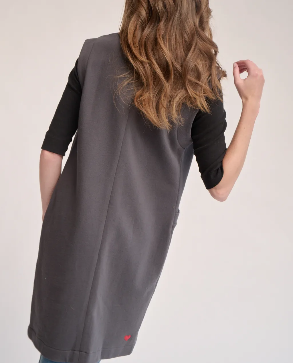 Centie sleeveless blazer sold by preloved product image thumbnail 5