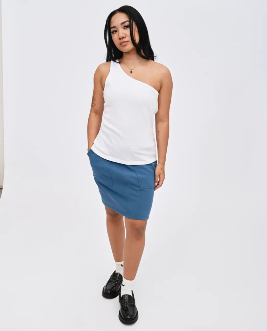 Suri one shoulder Tank Top sold by preloved