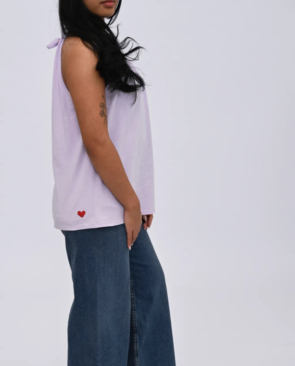 Billie halter Top sold by preloved product image thumbnail 3